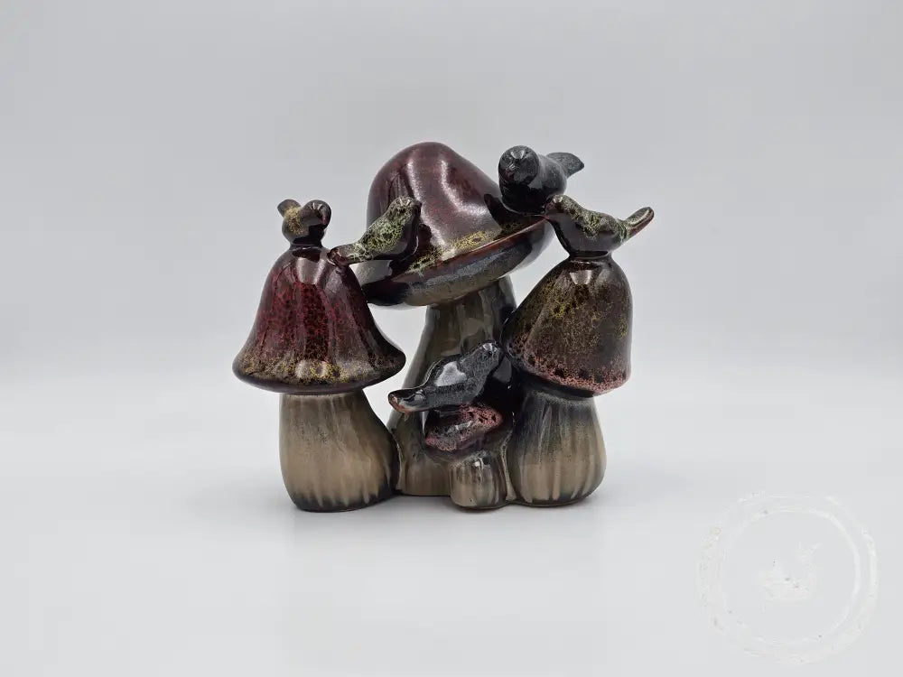 Paddenstoel Met Vogels