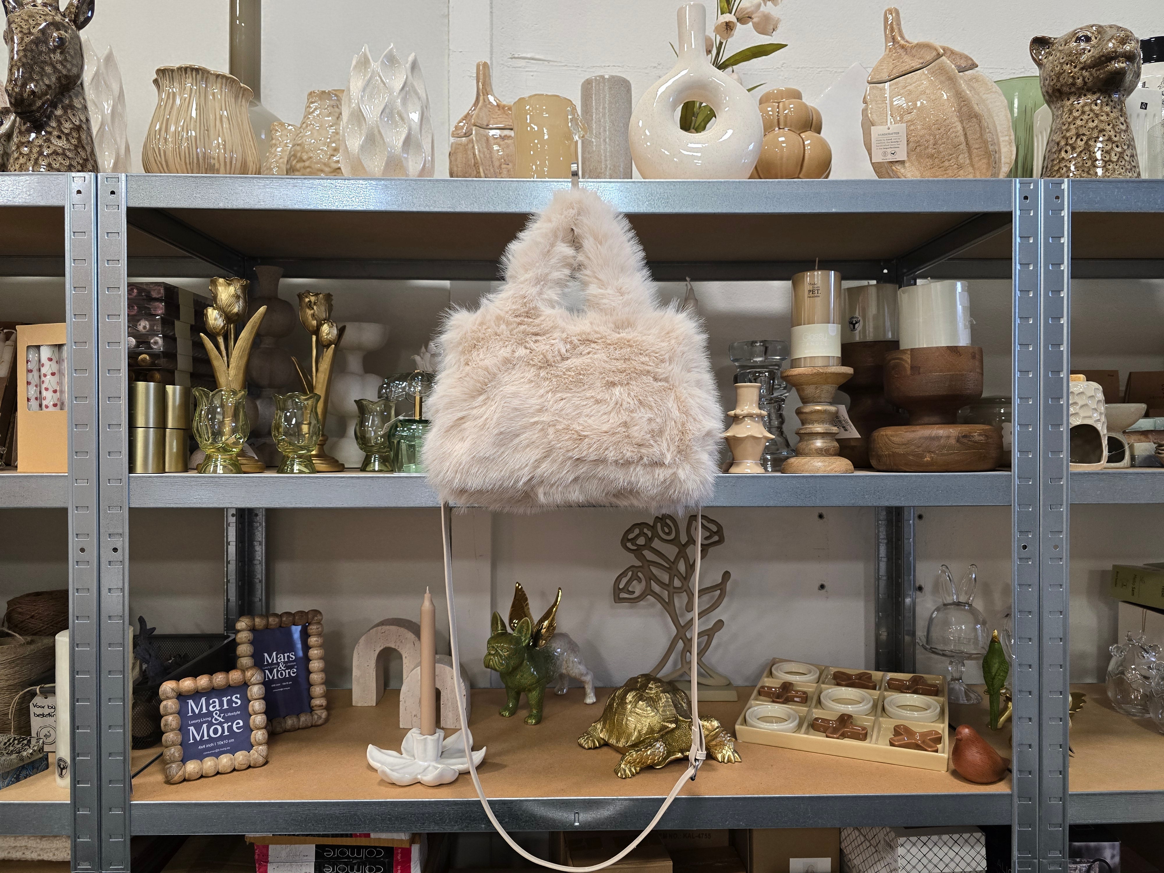 INTERIEURDINGETJES, Fluffy Handtas Crème