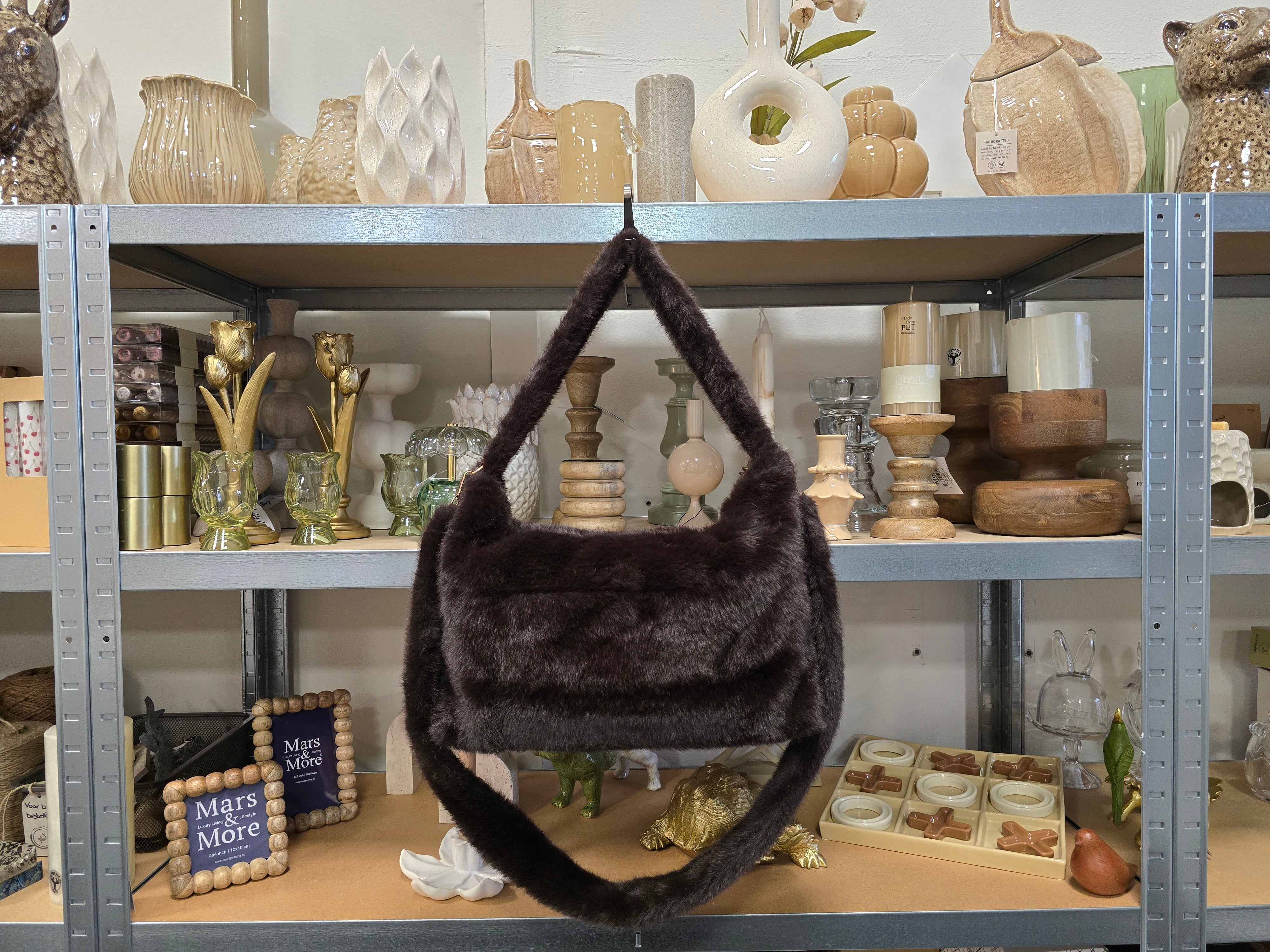 INTERIEURDINGETJES, Bruine Faux Fur Handtas