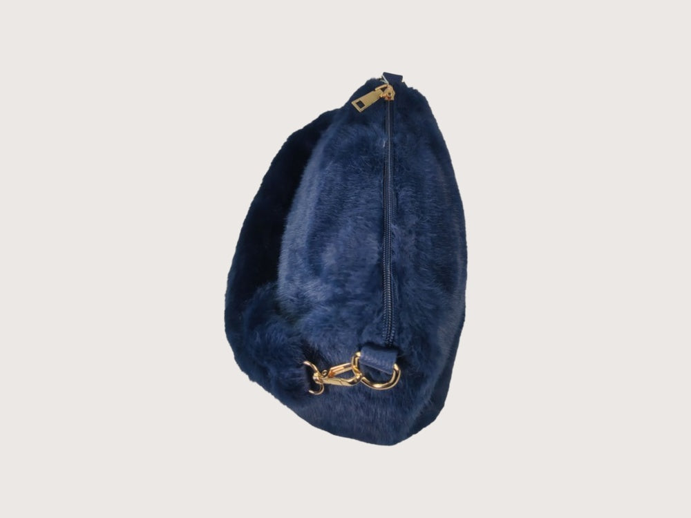 Faux Fur Handtas Blauw – Qisha