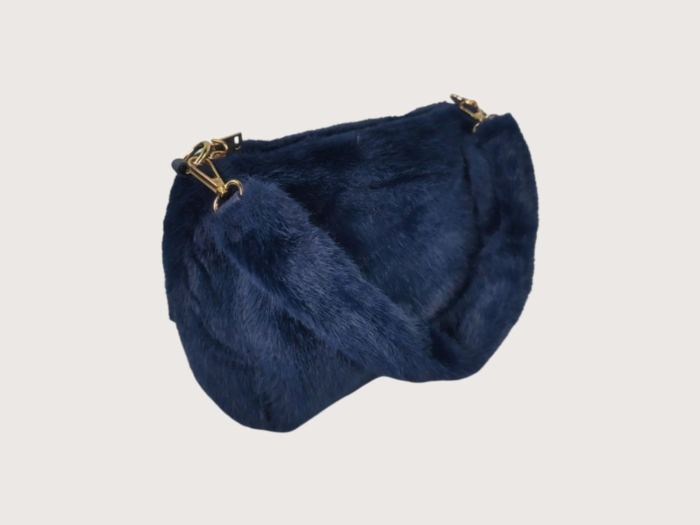 Faux Fur Handtas Blauw – Qisha