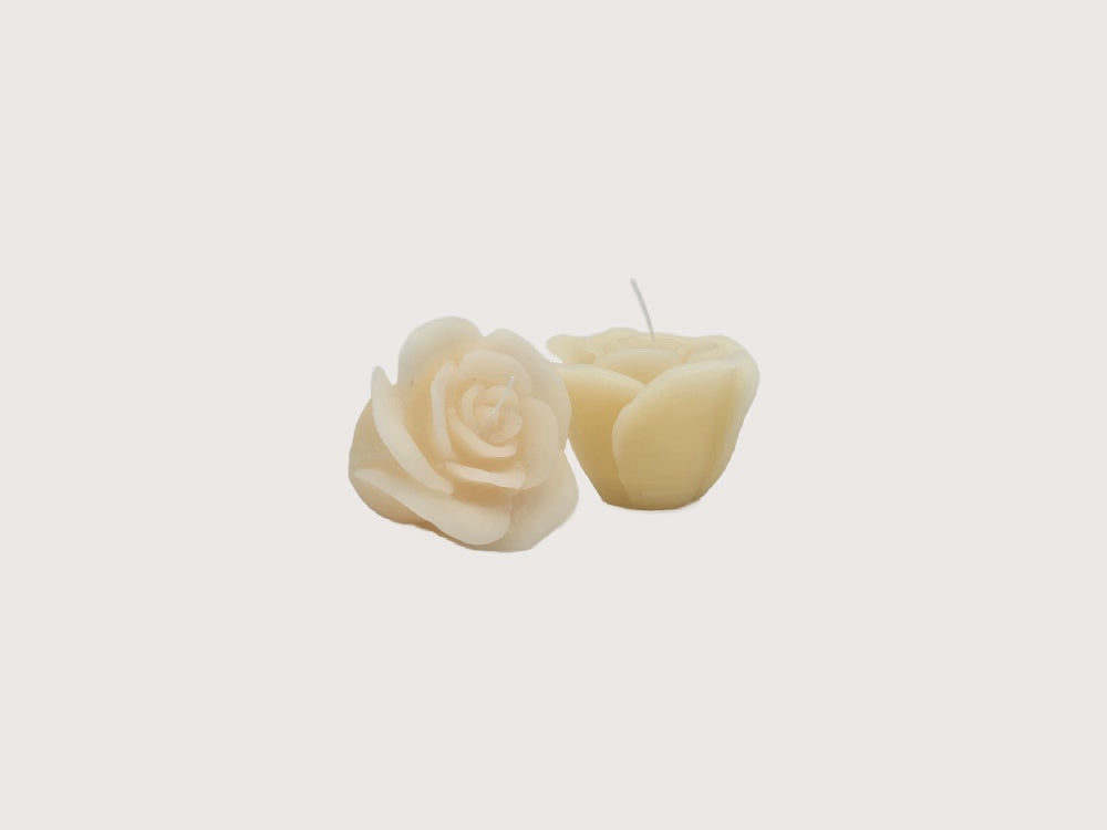 Daan Kromhout, Kaars Roos Ecru – Decoratieve Bloemkaars