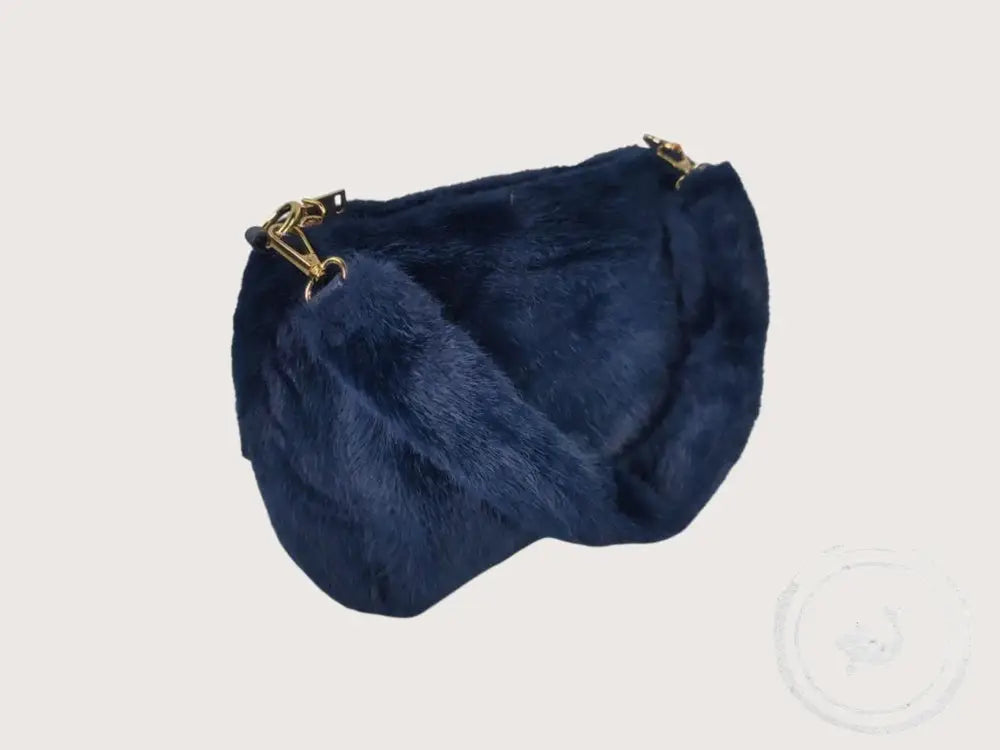 Faux Fur Handtas Blauw – Qisha