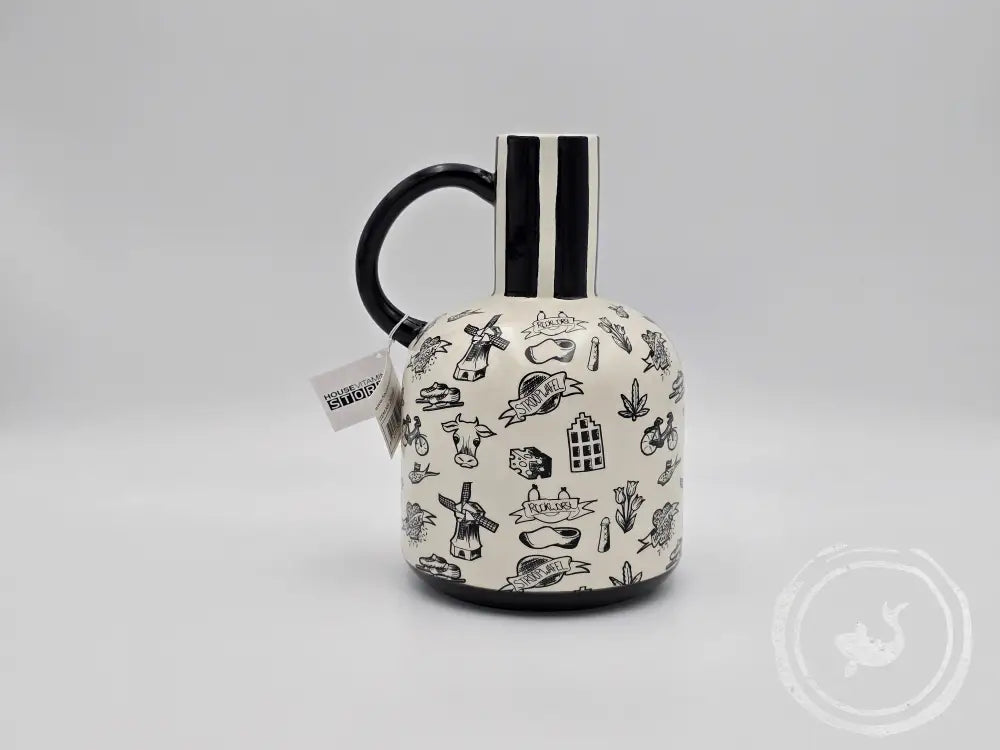 Housevitamin Jug Dutch Black