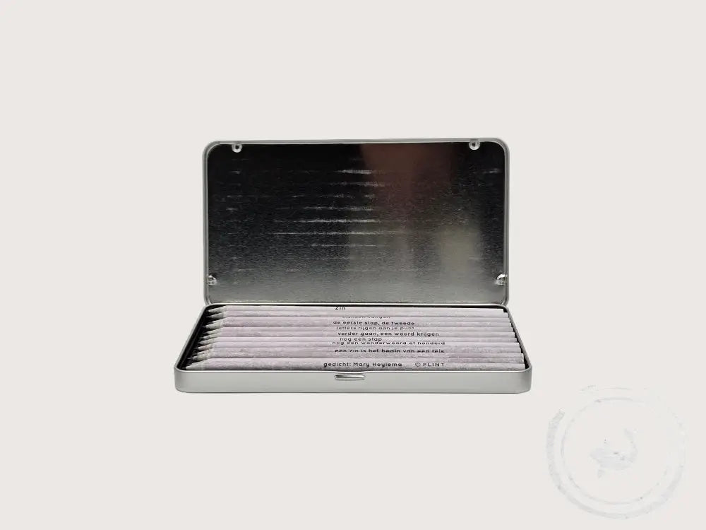 INTERIEURDINGETJES Potloodpoëzie Mary Heylema