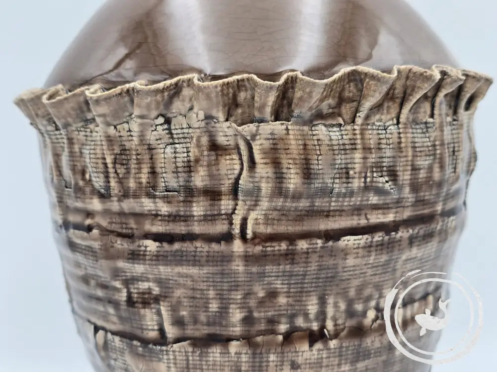 Oneiro Vaas Bark Bruin